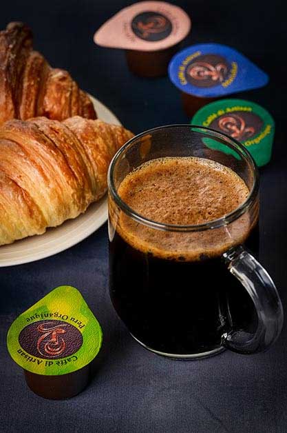 How to Make an Americano (or simple Black Coffee) - Caffè di Artisan